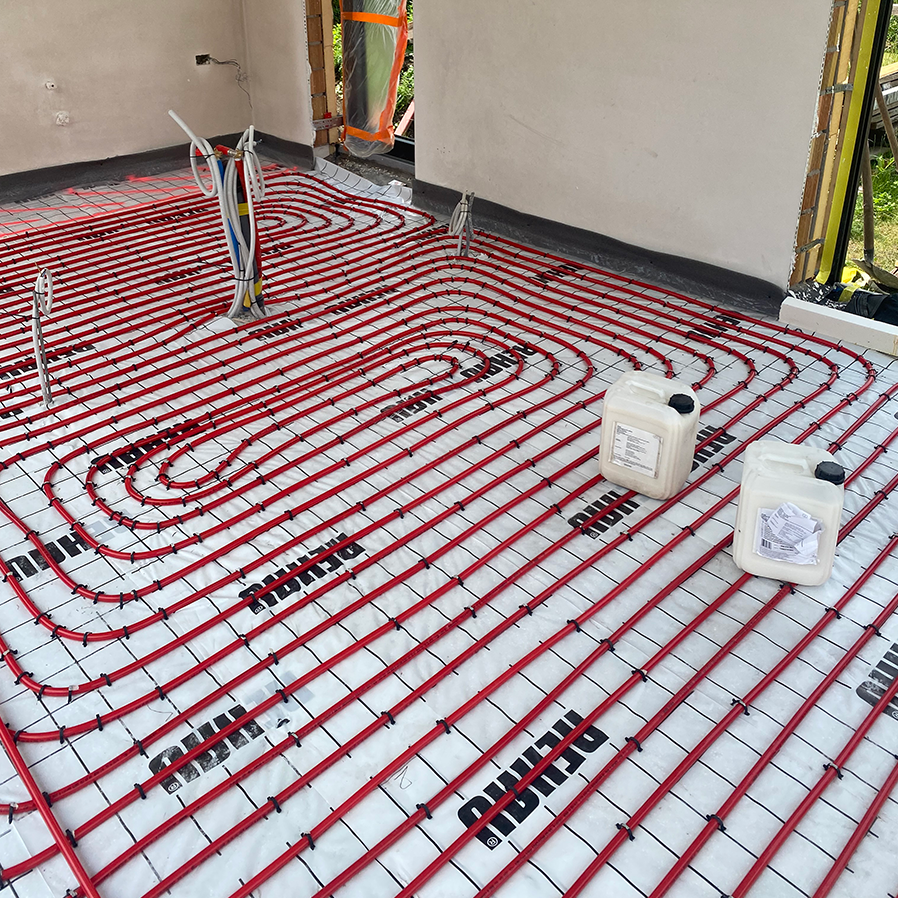 Installeren van een energiezuinige vloerverwarming in een nieuwbouwwoning