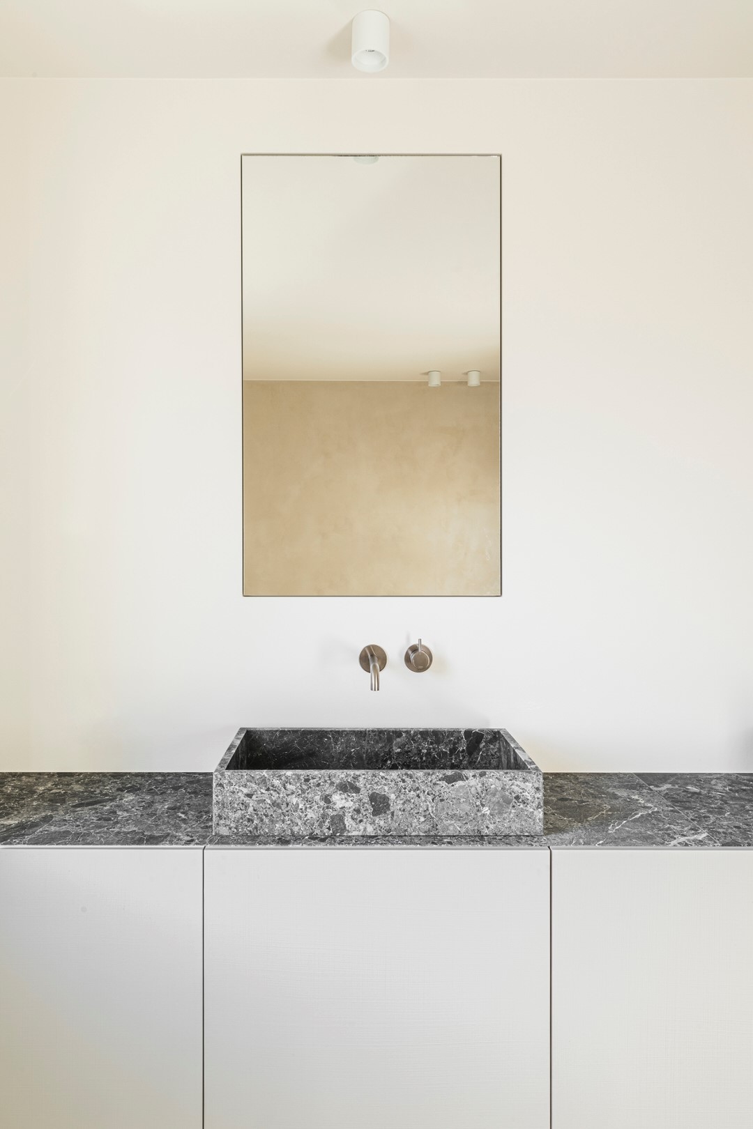 Bathroom | Interior Designer Laura Calleeuw 